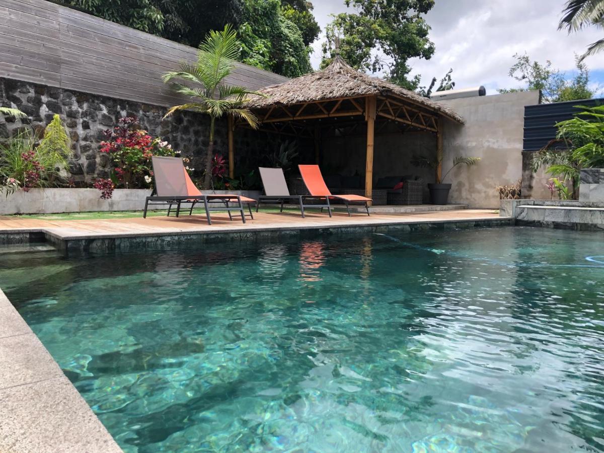 Le Clos D'Isis - Piscine Chauffee Le Tampon Exterior foto