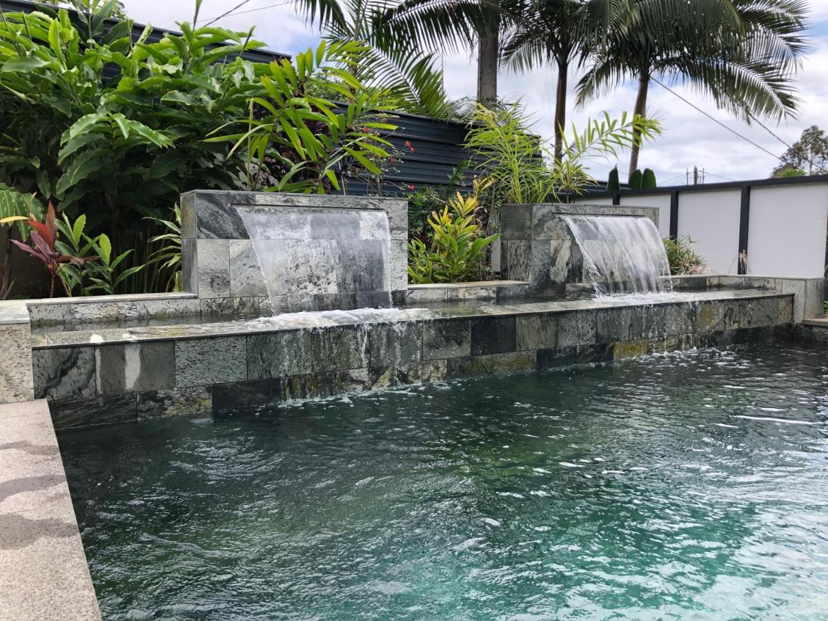 Le Clos D'Isis - Piscine Chauffee Le Tampon Exterior foto
